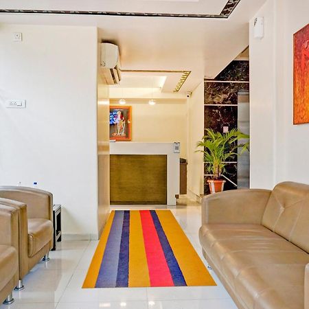 Hotel Tej Inn Plaza Near Igi Airport Delhi New Delhi Exteriör bild