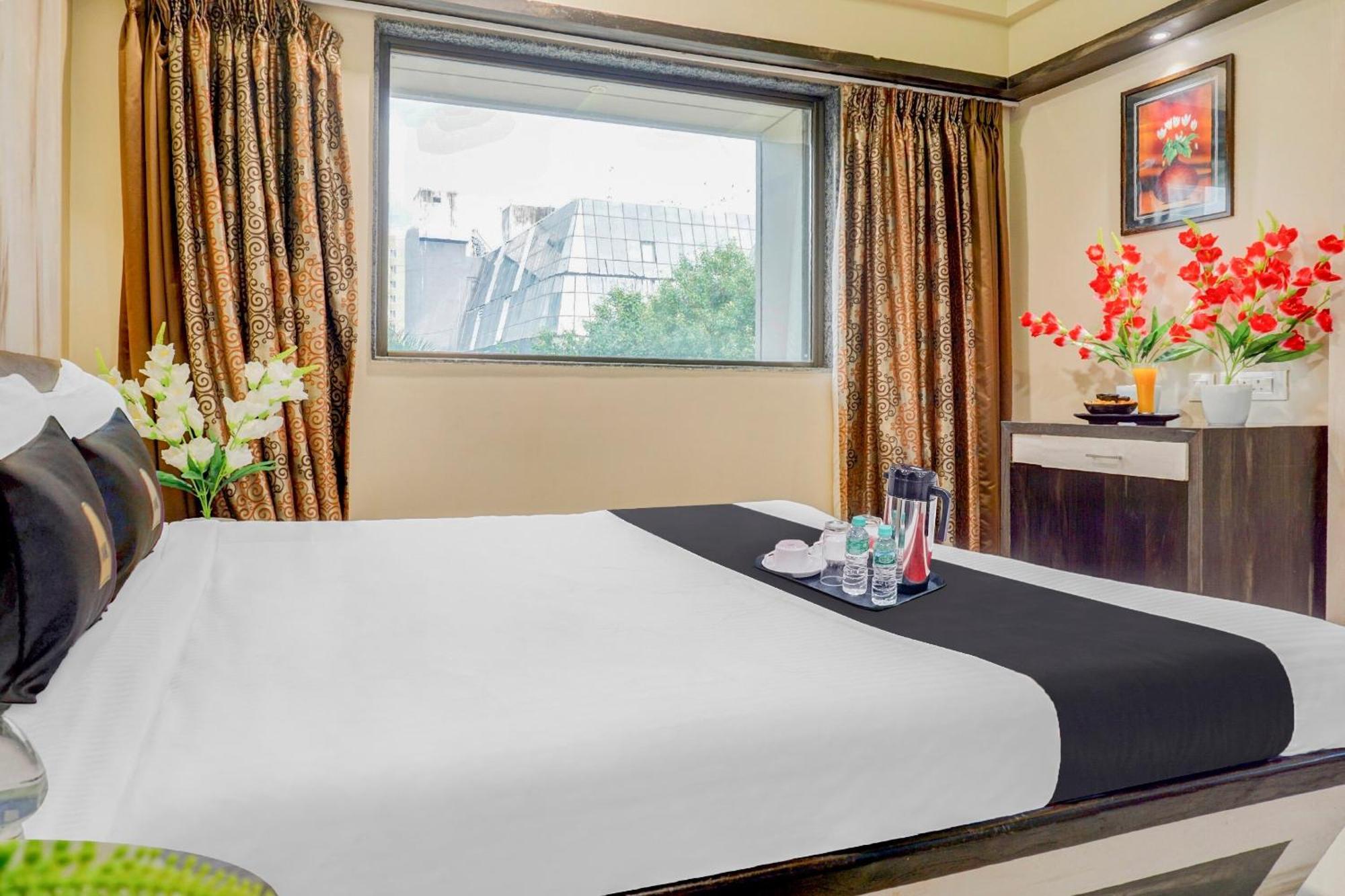 Hotel Tej Inn Plaza Near Igi Airport Delhi New Delhi Exteriör bild